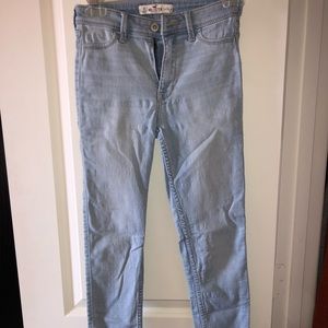Hollister skinny jeans
